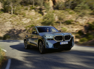 İlk Seri Üretim Hibrit Motorlu  BMW XM  Yollara Çıkmaya Hazır   