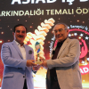 Prof. Dr. Nevzat Tarhan'a bir ödül de Anadolulu iş adamlarından!